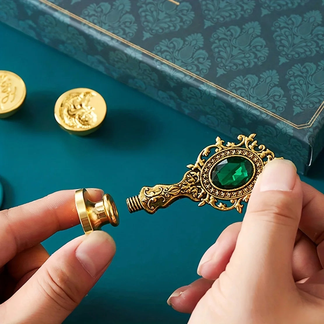 9PCS -European retro wax sealed stamps, wax+spoon+candle+stamp head+handle+colored pen, lacquered brass stamp set