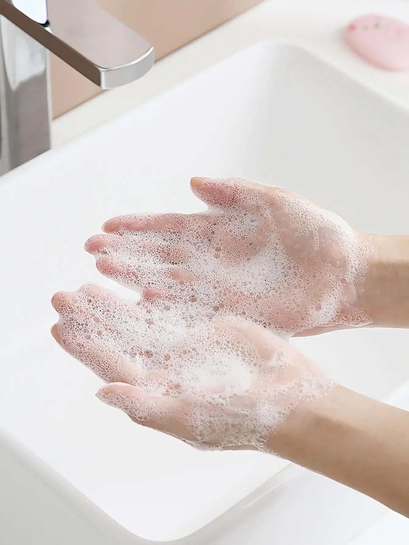 50pcs/box Gentle Water-Soluble Paper Soap Sheets - Deep Cleansing, Moisturizing, and Non-Irritating for Sensitive Skin