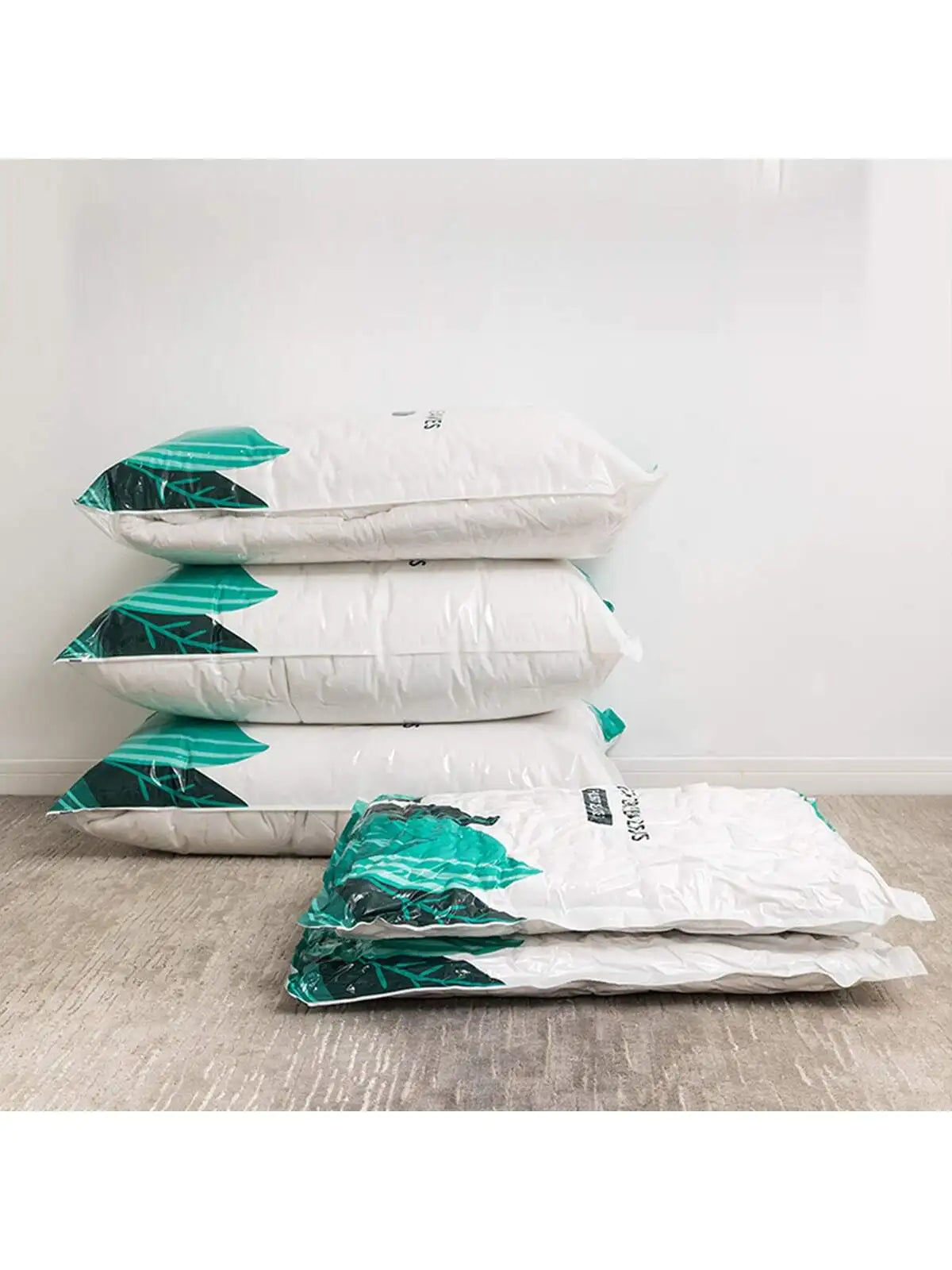 1PC-Reusable Vacuum Storage Bag Travel Clothes Blankets Comforters Compression Space Saving and Special