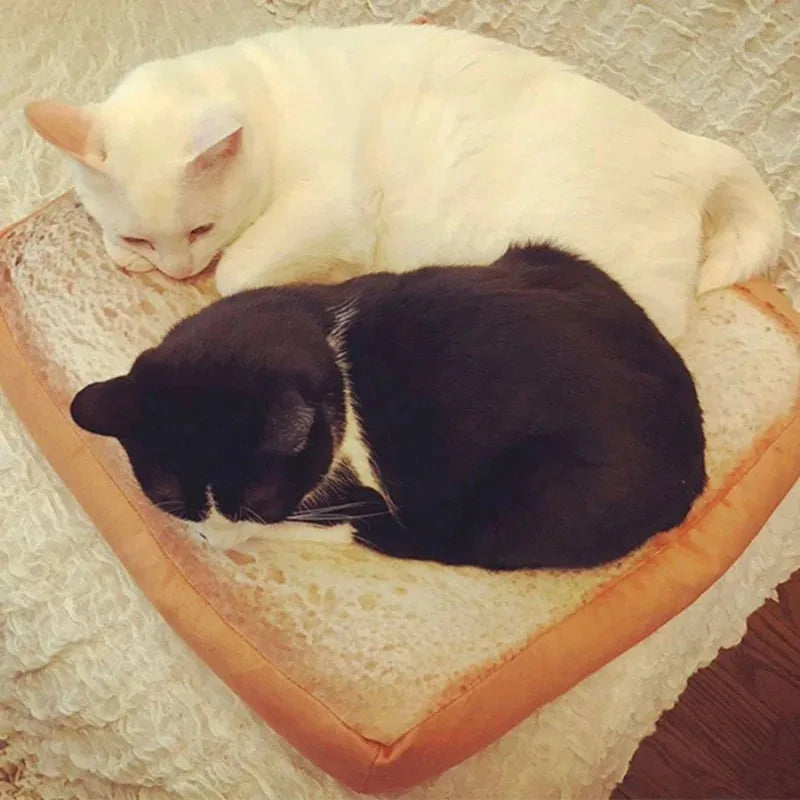 1Pcs Cat Pet Mat Simulation Sliced Bread Pillow Cushion Pet Plush Toy Toast Plush Pillow