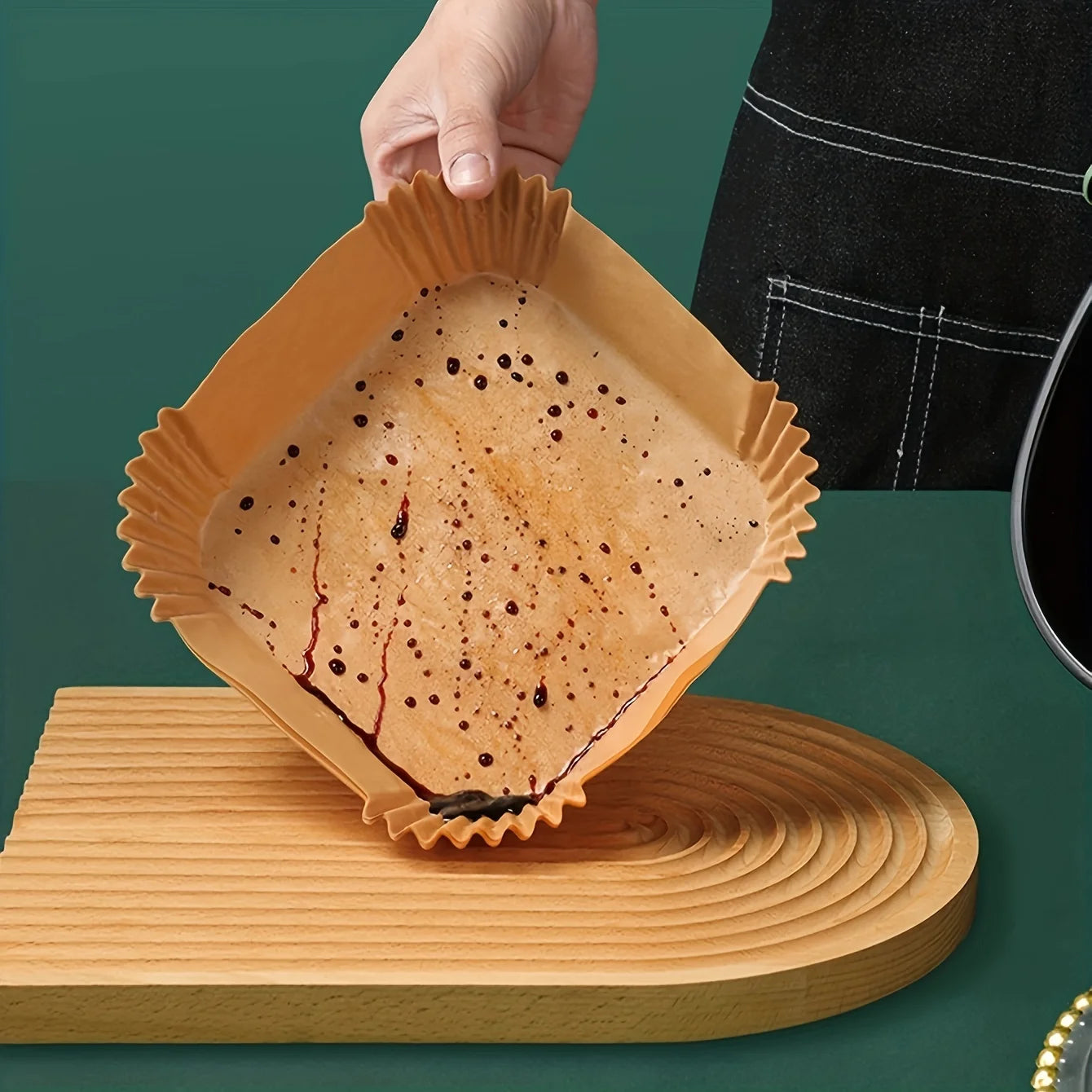 50Pcs Air Fryer Disposable Paper Air Fryer Accessories Square Round Oil-proof Liner Non-Stick Mat for Kitchen Oven Baking